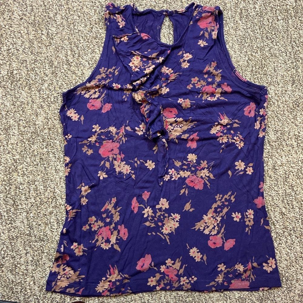 Chaps Est 1978 Ruffled Purple Sleeveless Blouse With Floral Design Size M